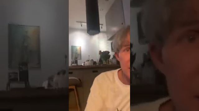 Тот, кто идет за тобой смотреть онлайн