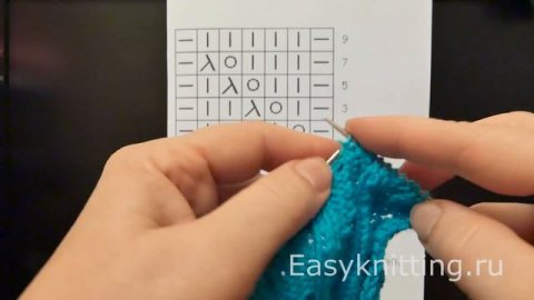 Простой ажурный узор спицами