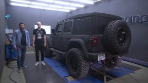 Jeep Wrangler Rubicon V8 6.4. Обзор, офроад, разгон, стенд.