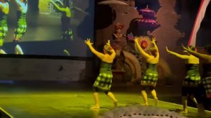 Олег Зубков на Бали! Открытие 30 конференции зоопарков Азии! САМЫЕ ОРИГИНАЛЬНЫЕ  Балтийские танцы)))