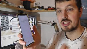 Алиса теперь с выражением читает художественные книги в Читалке Яндекса