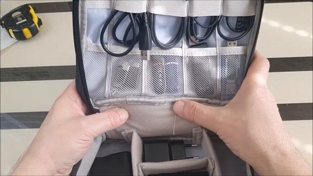 Сумка-Органайзер для кабелей и других аксессуаров