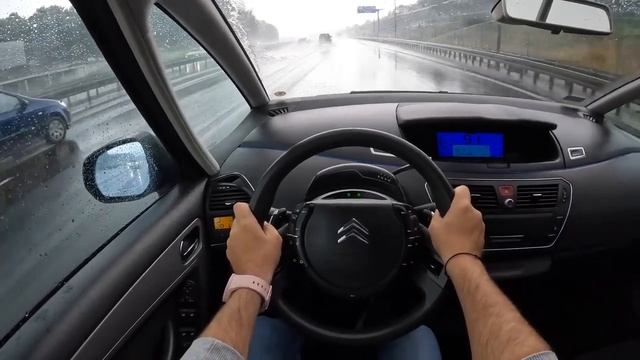 2007 Citroen C4 Picasso [1.6 HDI 109HP] |0-100| POV Test Drive смотреть онлайн