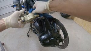 How to Change the Rear Brake Pads on a BMW R1200 GS Safety FIRST..!!