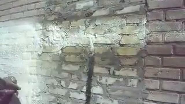 Напыление пенополиуретана на кирпичную кладку смотреть онлайн