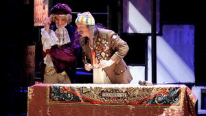 Три роли Романа Шитько в спектакле "Страсти по Тилю"