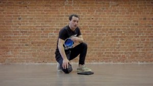 12. Turtle spin (Power move) | Видео уроки брейк данс от "Своих Людей"
