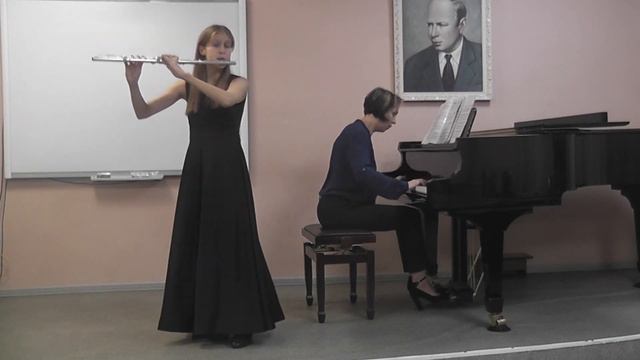 Дж. Энеску, Кантабиле и Престо смотреть онлайн