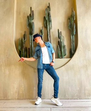 Наша первая собственная хореография посвящённая дню танца
2K Сhoreography J_Timberlake