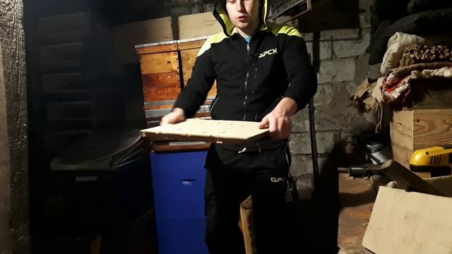 УЛОВИСТАЯ ЛОВУШКА ДЛЯ ПЧЁЛ. ПО ОПЫТУ ПЧЕЛОВОДОВ ИНДИИ. КАК СДЕЛАТЬ? РАЗМЕРЫ И СОВЕТЫ НАЧИНАЮЩИМ ПЧЕ смотреть онлайн