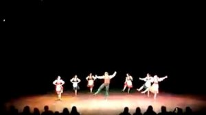 Шотландский танец в оригинале почему то называется irish jig