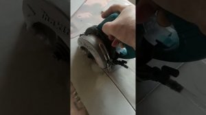 резка керамогранита фигурная Makita 4101 rh