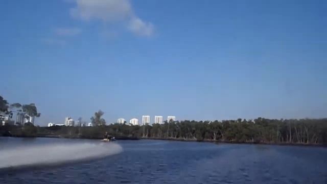 Yamaha FZR playing with Yamaha SHO PWCFLORIDA.COM PART 3 смотреть онлайн