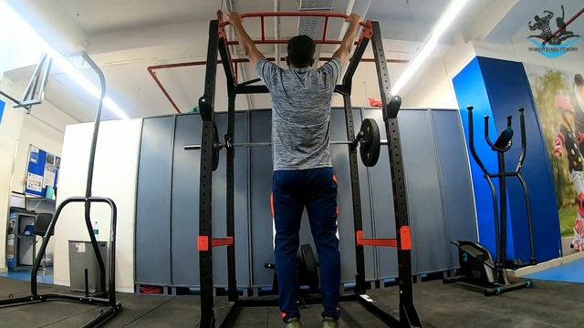 DECATHLON SQUAT RACK 900 REVIEW AND DEMO | DECATHLON sports store Atria Mall | Squat Rack смотреть онлайн