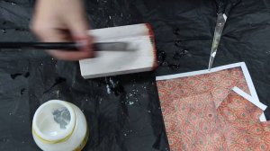 Декор деревянных подсвечников: браширование, обжиг и декупаж. Мастер-класс от «BaseofArt».