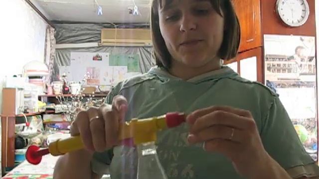 Семья Бровченко. Чем взбрызгивать хлеб при выпичке. смотреть онлайн