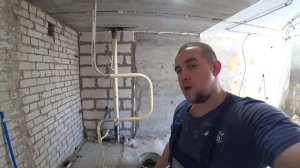 Приходится работать одному на объекте, этапы ремонта