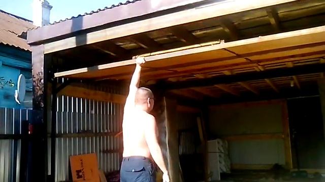 Подъемные ворота своими руками смотреть онлайн