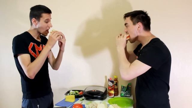 Сэндвичница Supra WIS 333 Обзор BeCompact смотреть онлайн