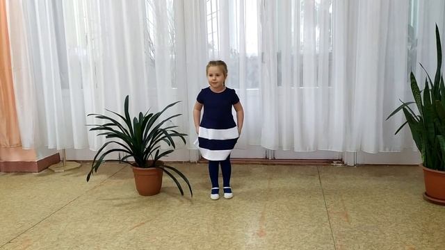 Видеопоздравление с Днём Мамы от 2 младшей группы