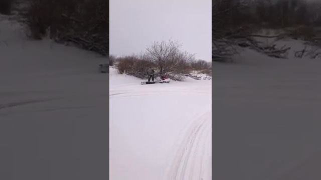 Испытания мото буксировщика  по первому снегу смотреть онлайн