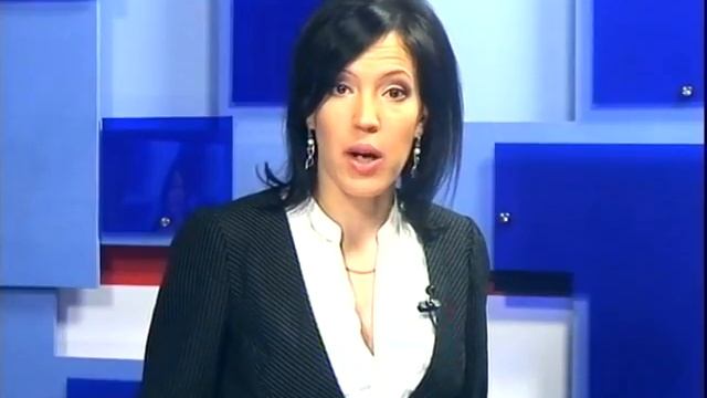 21 летняя студентка колледжа Мэдисон Стэйнер вместе со своим братом вручную расписывает яркими рису смотреть онлайн