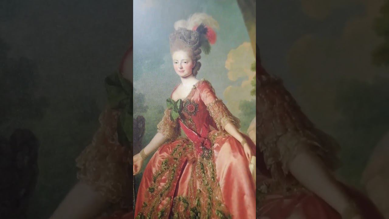 Русская винтажная эстетика #винтаж #павловопосадскиеплатки #новаязаря