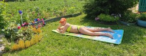 дача лето загораем с удовольствием
