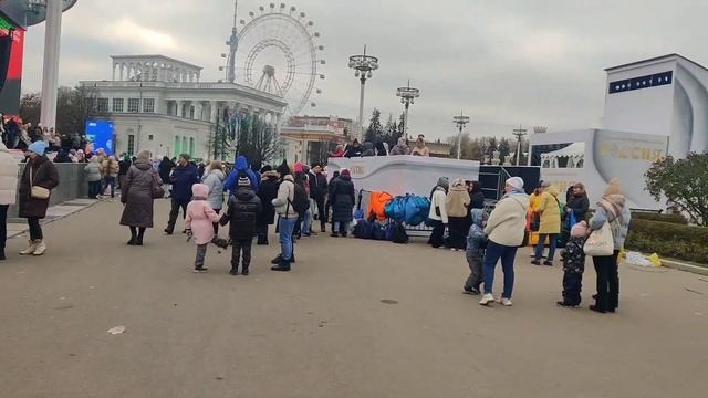 #75.Москва.Поездка на ВДНХа,по МЦК( московское центральное кольцо). смотреть онлайн