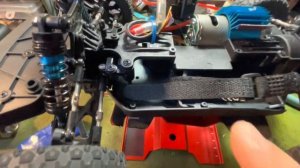 Modifying your Rlaarlo or Amoril 1:14 buggy to fit a 3s pack with ease