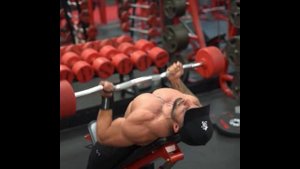 Упражнения на грудные мышцы RU GYM