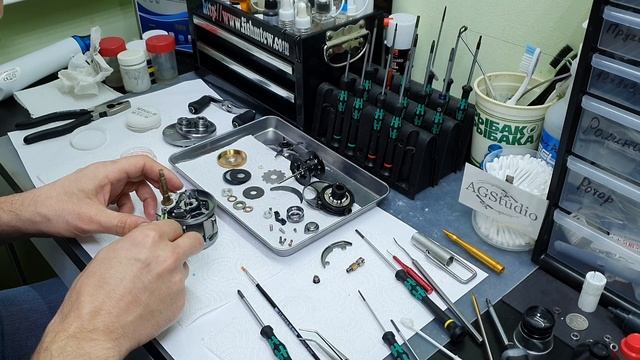 Shimano Calcutta Conquest DC 201HG разбор/обслуживание смотреть онлайн