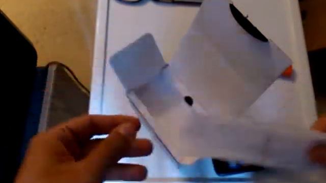 Unboxing of the Maxwest Uno M6 3G cellular mobile phone смотреть онлайн