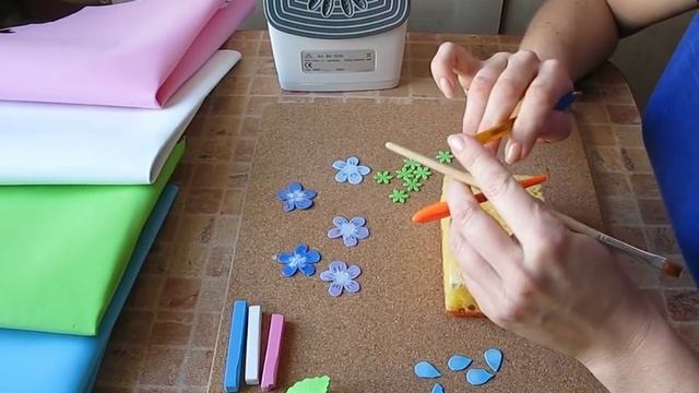Цветы из фоамирана. Лесные фиалки. МК для начинающих.
