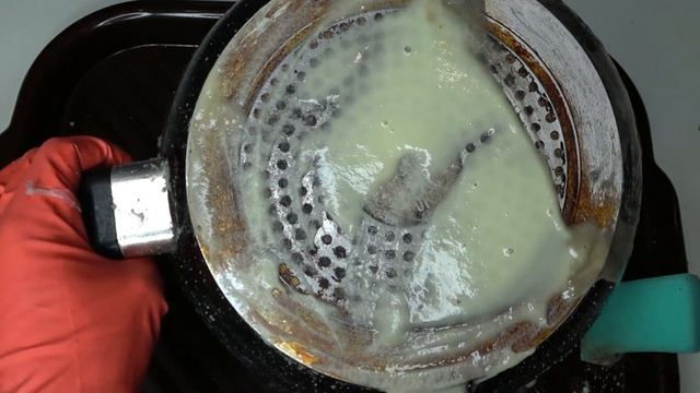 КАК ОЧИСТИТЬ СКОВОРОДУ, кастрюлю и любую посуду ОТ ДЕСЯТИЛЕТНЕГО НАГАРА и любого жира//2(два)способ