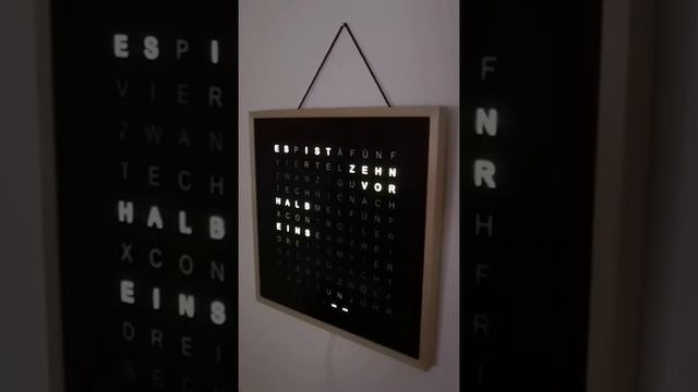 Good old snake and a clock?! #diy #neopixel #esp8266 смотреть онлайн