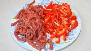 Салат из жареной говядины с ореховой заправкой. Рецепт приготовления