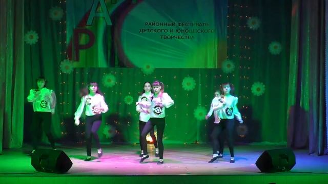 Группа "Сюрпиз", танец "Бой курантов", Сойгинская средняя школа смотреть онлайн