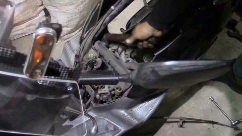 Ремонт HONDA LEAD 100 JF06 e