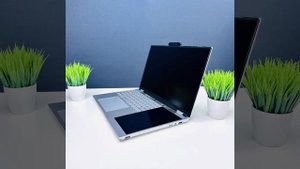 Ноутбук 15,6" с дополнительным сенсорным экраном