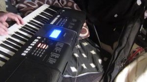 Yamaha PSR E 423... импровиз...