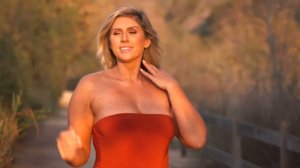 Sophie Hall Fashion Nova Curve - Plus size fashion clips