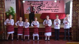 Народный ВИА «Бусуйок». Молдавская народная песня «Frumușică și drăguță»