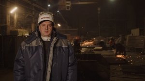 Обрубщик 3 разряда термообрубного участка АО "Металлист" Владимир Сереевич Коновальцев