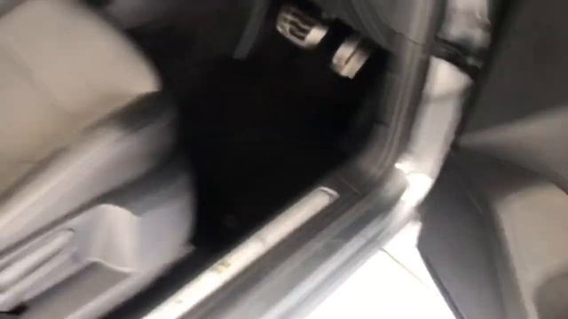 2018 Volkswagen Tiguan 2.0 TDI 190 4MOTION R-LINE смотреть онлайн