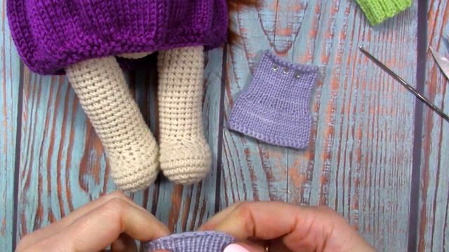 МК. ОБУВКА "ГЕТРЫ" КУКЛА ТИЛЬДА СПИЦАМИ. MK. SHOES "GAITERS" DOLL TILDA SPOKES. смотреть онлайн