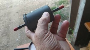 фильтр Джили ск ,грязь возвращается в бак.