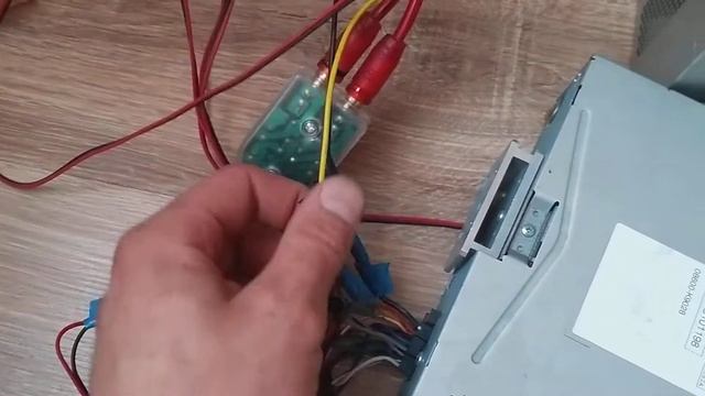 АВТОЗВУК ДОМА, как подключить сабвуфер дома с помощью компьютерного блока питания, качественный зву смотреть онлайн