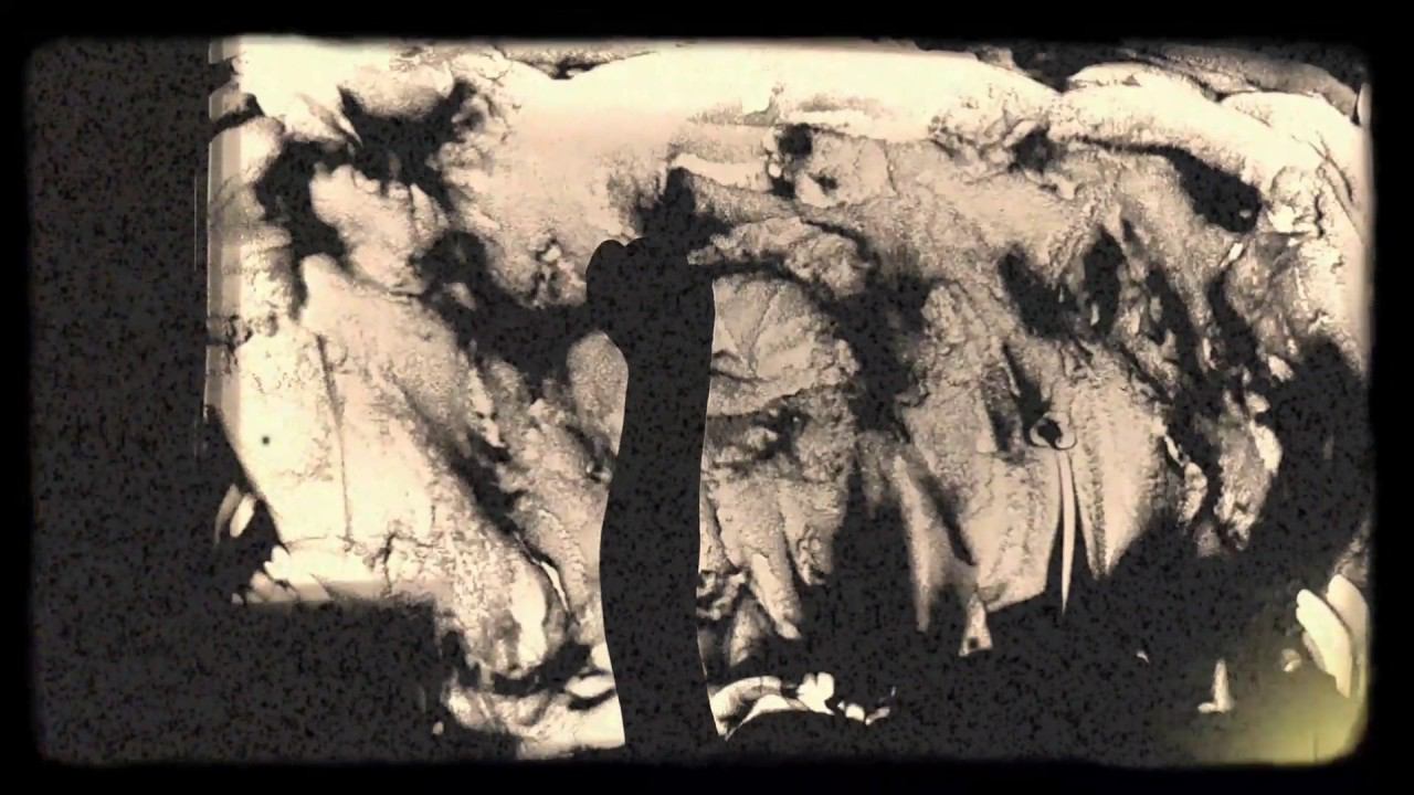 Рисуем песком