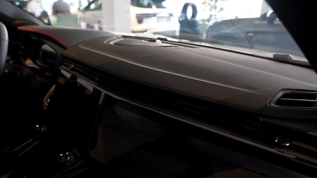 LYNK&CO 05 смотреть онлайн